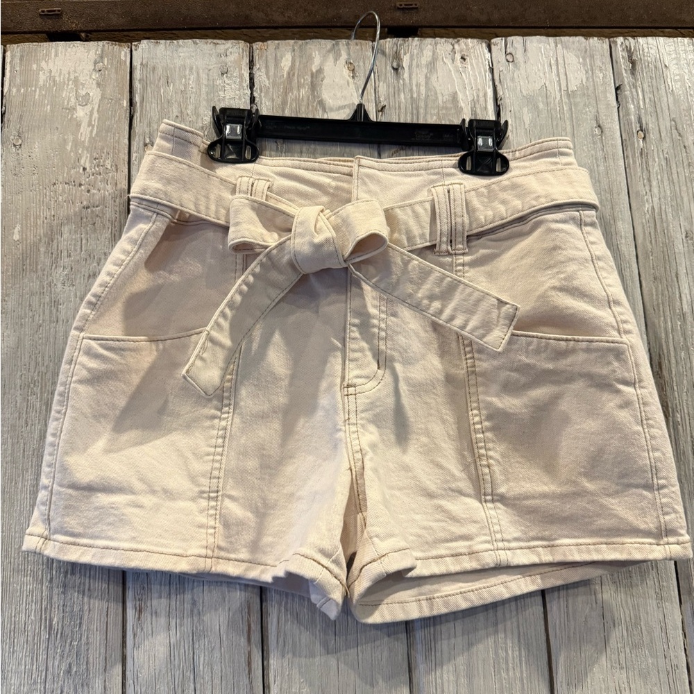 High Waist Cream Tie-Belt Shorts